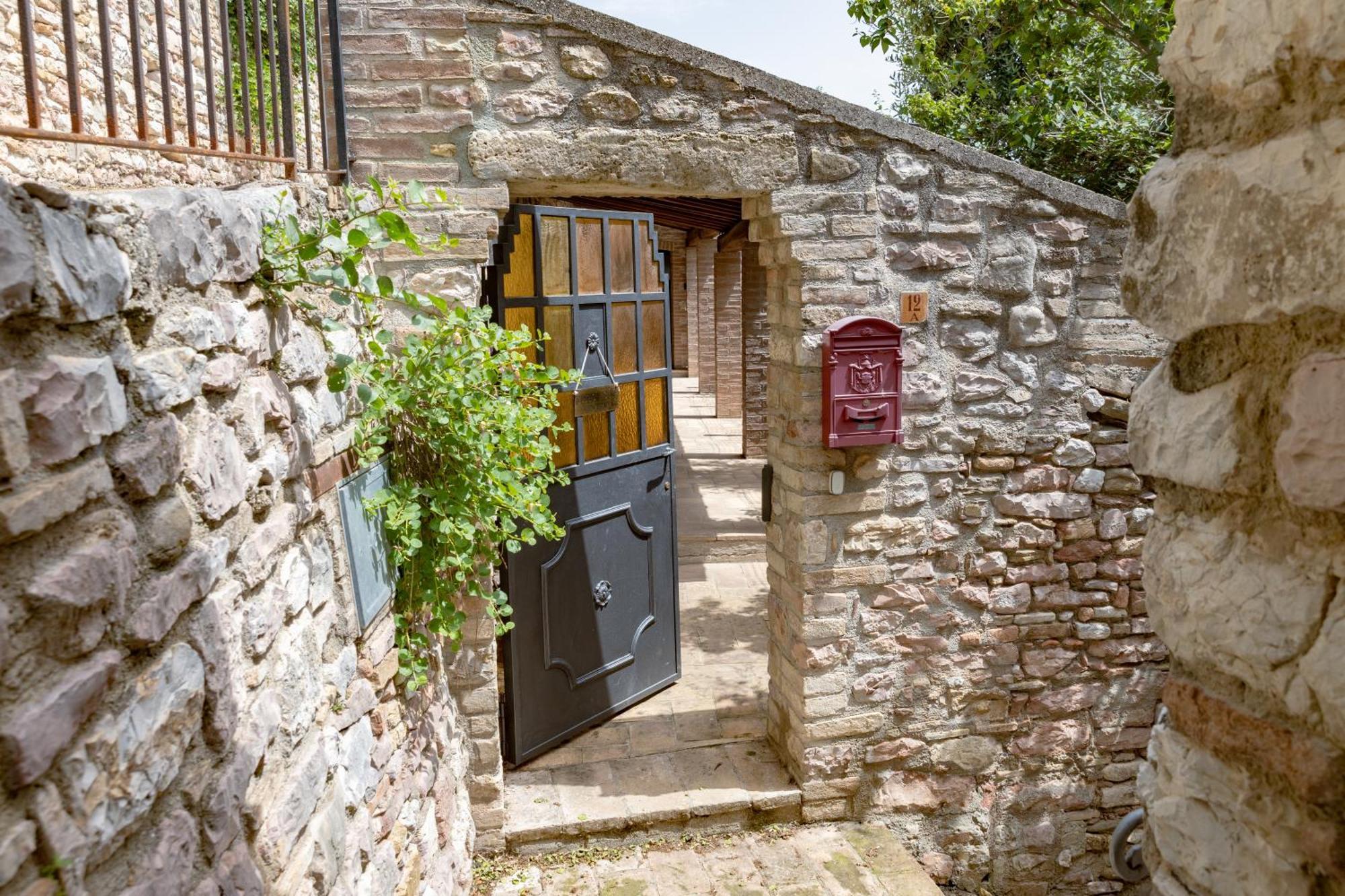 Rustic House, Con Patio E Giardino, Assisi Centro Villa Exterior photo